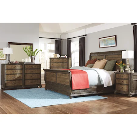 Traditional Queen Bedroom Group